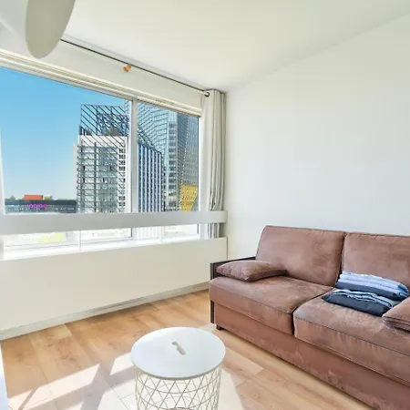 Superbe A La Defense Proche Paris Apartment *